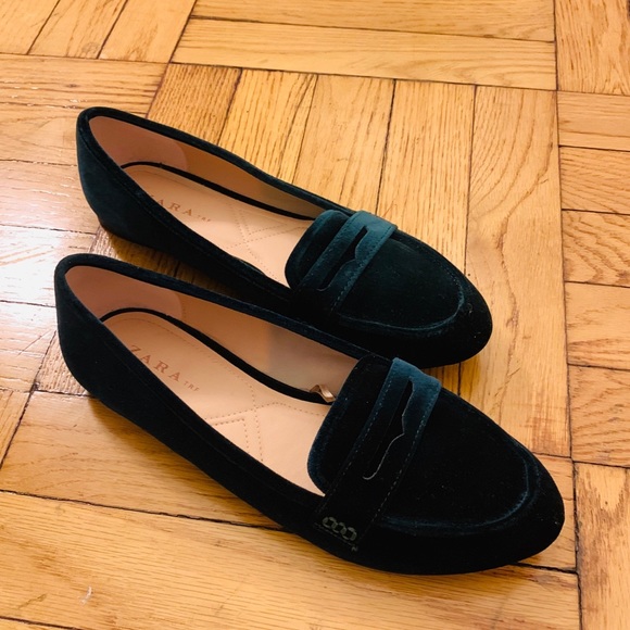 green velvet flats